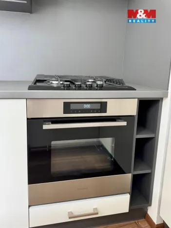 Pronájem bytu 2+1, Rokycany - Nové Město, Pražská, 57 m2