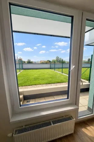 Pronájem bytu 1+kk, Praha - Strašnice, Strančická, 40 m2