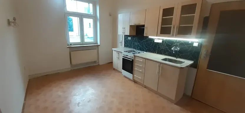 Pronájem bytu 2+1, Pardubice, Jana Palacha, 57 m2