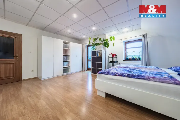 Prodej rodinného domu, Droužkovice, Rudé armády, 486 m2