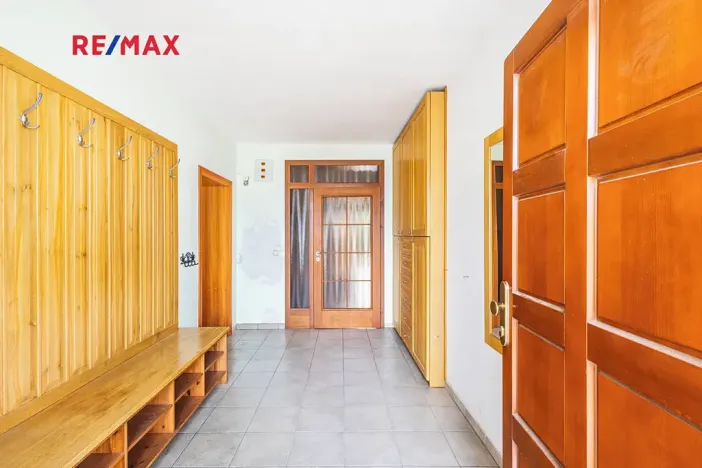 Prodej rodinného domu, Vrbová Lhota, Procházkova, 255 m2