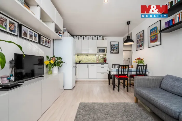 Prodej bytu 2+kk, Praha - Horní Měcholupy, Janovská, 53 m2