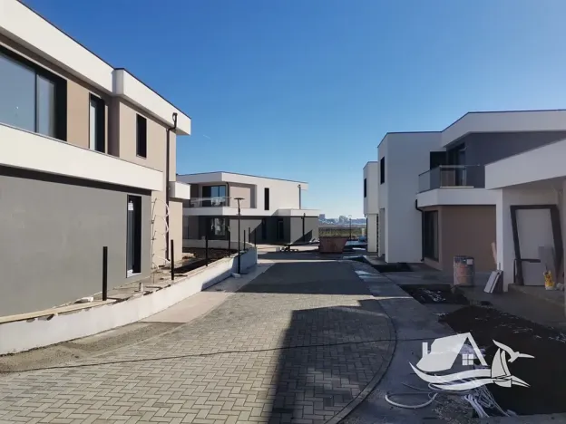 Prodej rodinného domu, Pomorie, Bulharsko, 111 m2