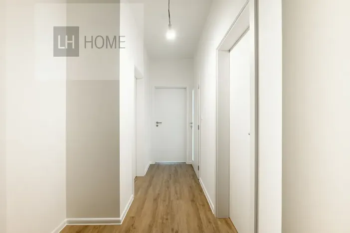 Prodej bytu 2+kk, České Budějovice, Čakovská, 77 m2