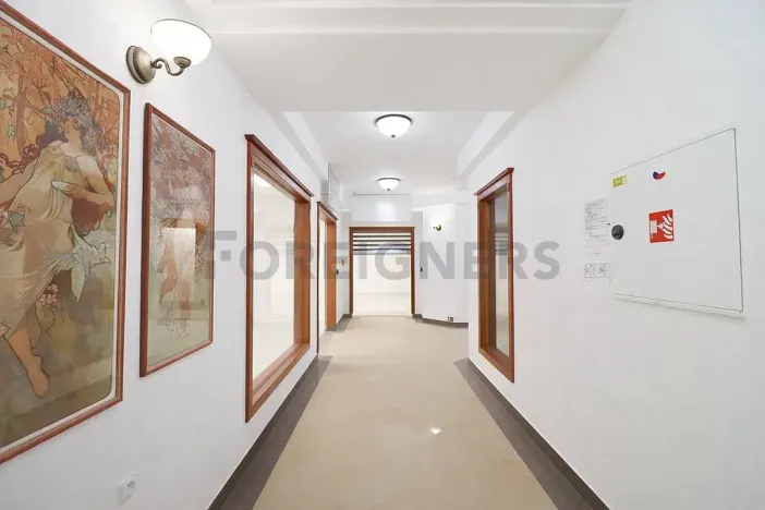 Pronájem kanceláře, Brno, Starobrněnská, 12 m2