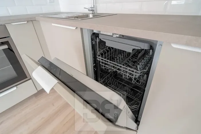 Pronájem bytu 2+kk, Praha - Hlubočepy, Fabiánové, 42 m2