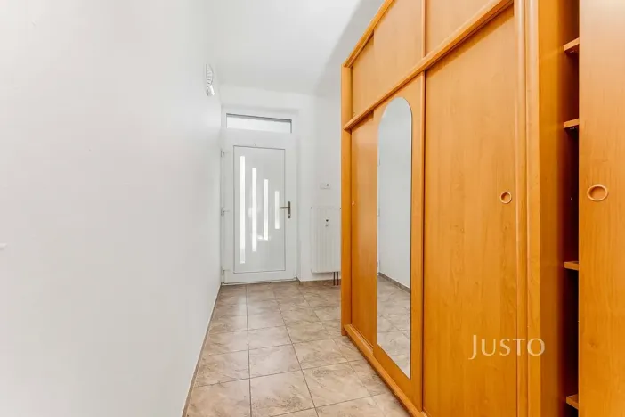 Pronájem bytu 3+1, Uherské Hradiště, U Cihelny, 63 m2