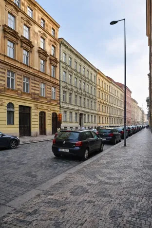 Pronájem bytu 2+kk, Praha - Vinohrady, Varšavská, 35 m2
