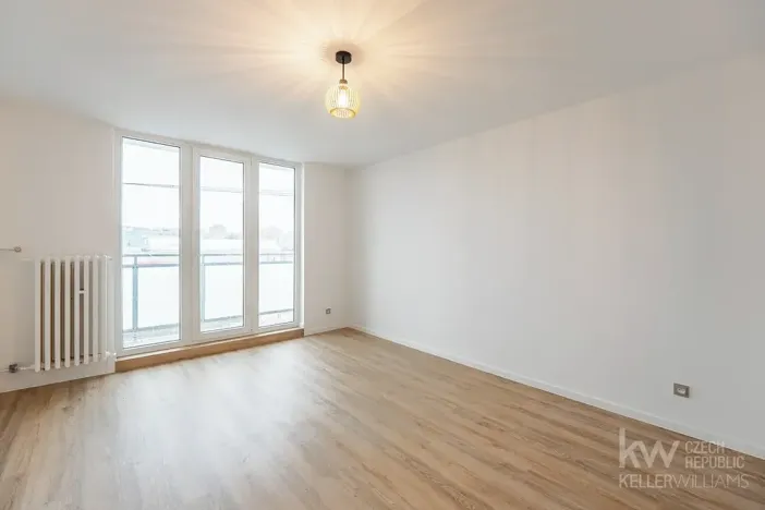 Prodej bytu 2+1, Plzeň, Železničářská, 58 m2