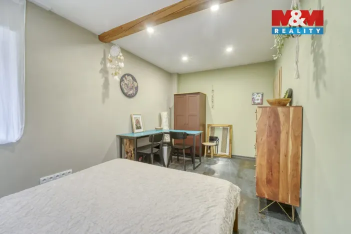 Prodej rodinného domu, Černošice, Komenského, 250 m2