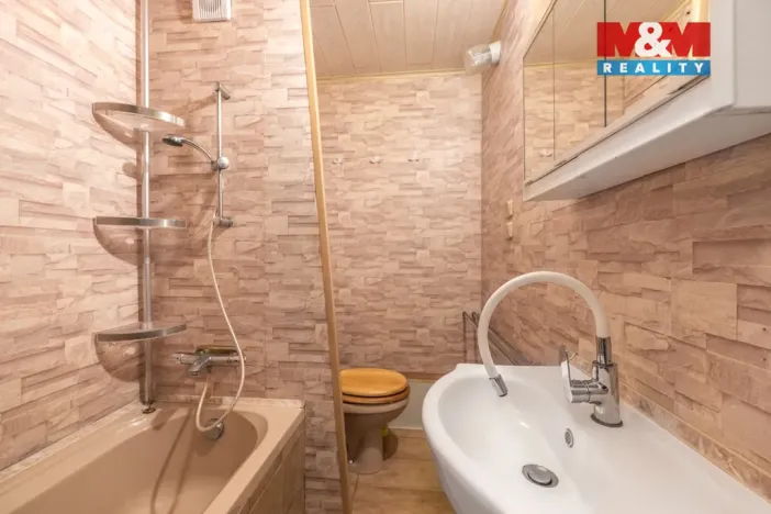 Prodej bytu 1+1, Napajedla, Nábřeží, 41 m2