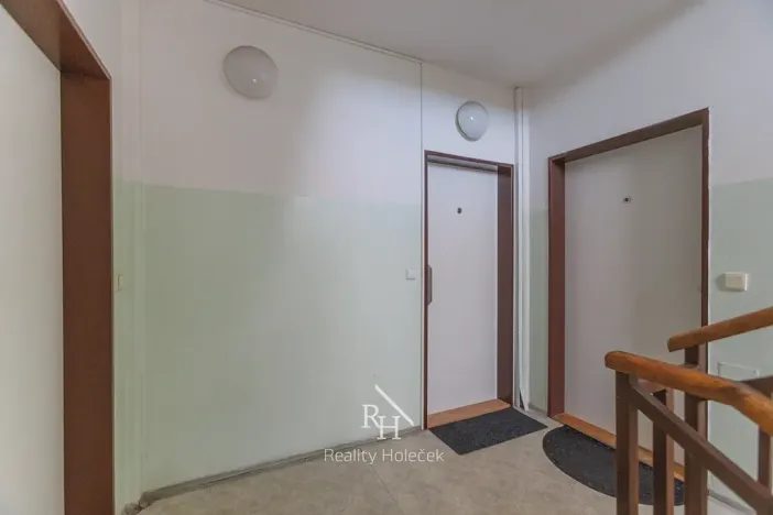 Pronájem bytu 1+kk, Kladno, Vojtěcha Lanny, 33 m2