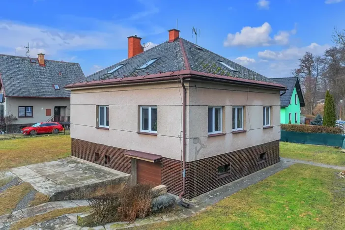 Prodej rodinného domu, Sázava, 203 m2