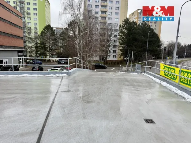 Prodej garážového stání, Brno - Královo Pole, Herčíkova, 13 m2