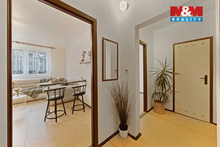 Pronájem bytu 2+kk, Ústí nad Labem - Severní Terasa, Poláčkova, 43 m2