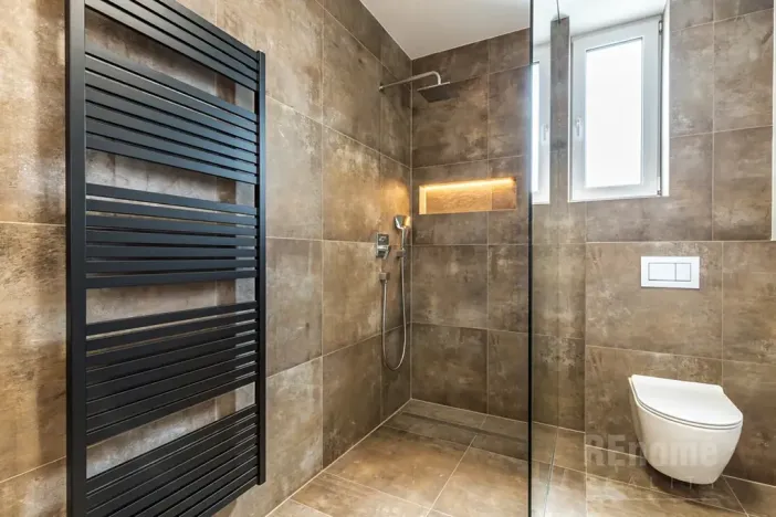 Pronájem rodinného domu, Jesenice, Průběžná, 200 m2