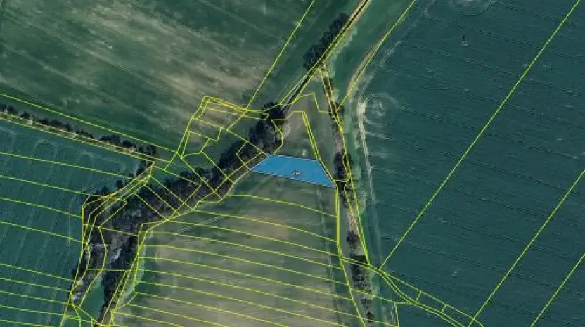 Prodej podílu pole, Golčův Jeníkov, 582 m2