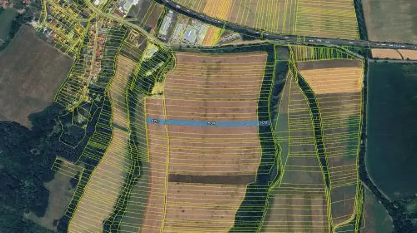 Prodej podílu pole, Podolí, 2303 m2