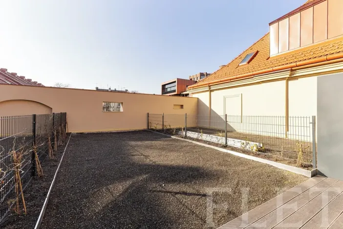 Pronájem bytu 2+kk, Praha - Nusle, Vrtbova, 54 m2