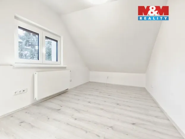 Pronájem bytu 4+kk, Praha - Bohnice, V Nových Bohnicích, 71 m2