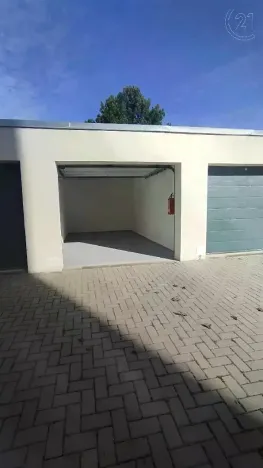Pronájem garáže, Holešov, Bořenovská, 16 m2