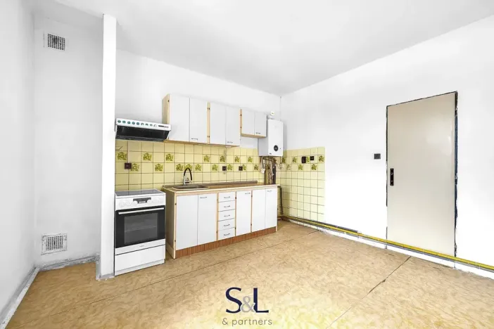 Prodej bytu 2+1, Polevsko, 70 m2