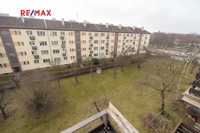 Prodej bytu 3+1, Praha - Strašnice, U kombinátu, 77 m2