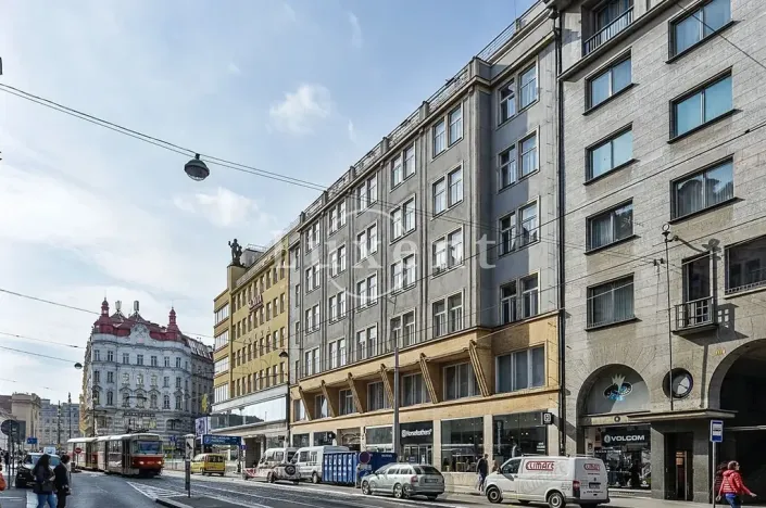 Pronájem kanceláře, Praha, Revoluční, 300 m2