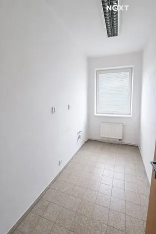 Prodej kanceláře, Benešov, Jana Nohy, 158 m2