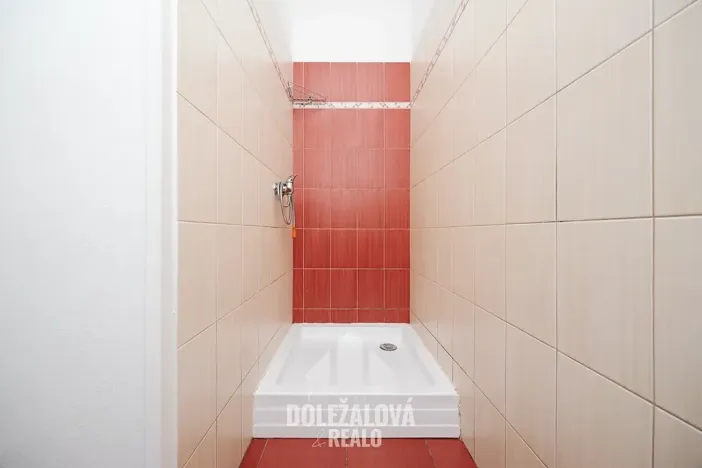 Pronájem kanceláře, Jihlava, Hybrálecká, 64 m2