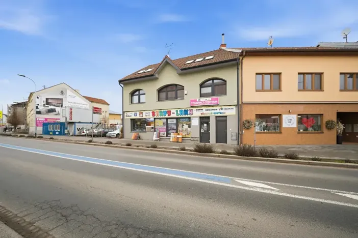 Prodej obchodního prostoru, Pohořelice, Lidická, 350 m2