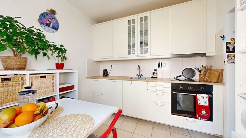 Prodej bytu 3+1, Praha - Hlubočepy, Lamačova, 63 m2