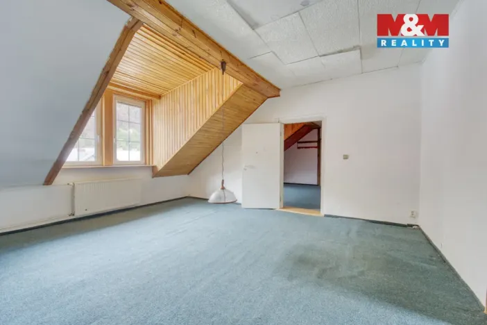 Prodej rodinného domu, Oloví - Hory, 800 m2