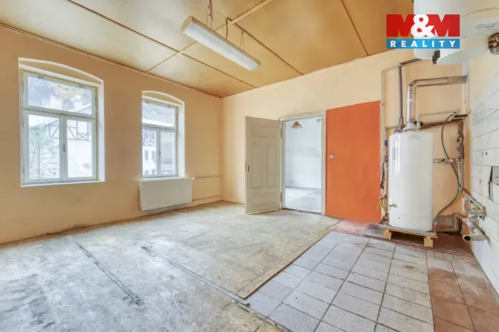 Prodej rodinného domu, Oloví - Hory, 800 m2