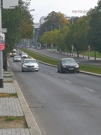 Pronájem garáže, Praha - Dejvice, Na Vlčovce, 19 m2