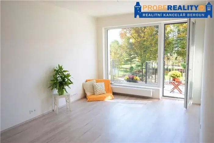 Pronájem bytu 2+kk, Beroun, Na Parkáně, 66 m2