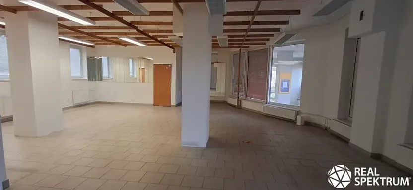 Pronájem kanceláře, Boskovice, nám. Dr. Snětiny, 100 m2