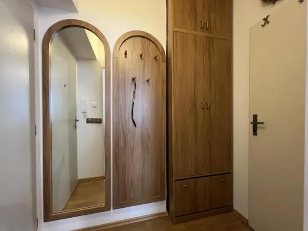 Pronájem bytu 1+kk, Třeboň - Třeboň II, U Francouzů, 28 m2