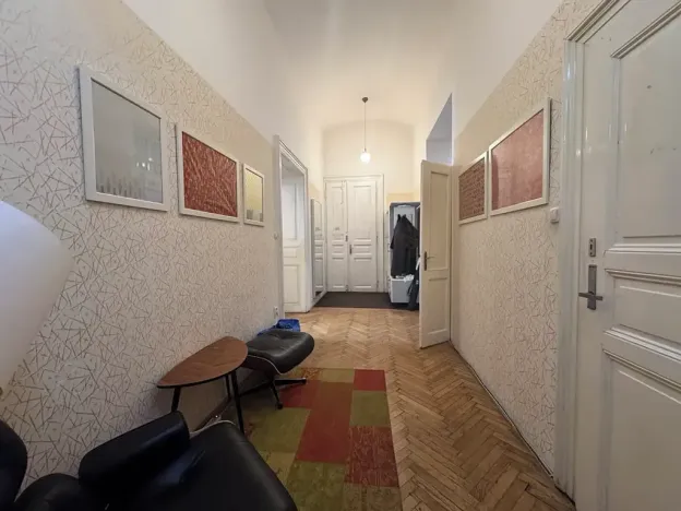 Pronájem kanceláře, Praha - Nové Město, Bolzanova, 80 m2