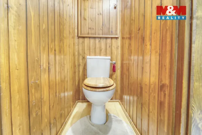 Prodej bytu 3+1, Žlutice, Pod Strání, 75 m2