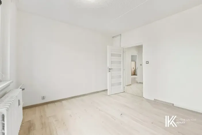 Prodej bytu 3+1, Znojmo, Dukelských bojovníků, 72 m2