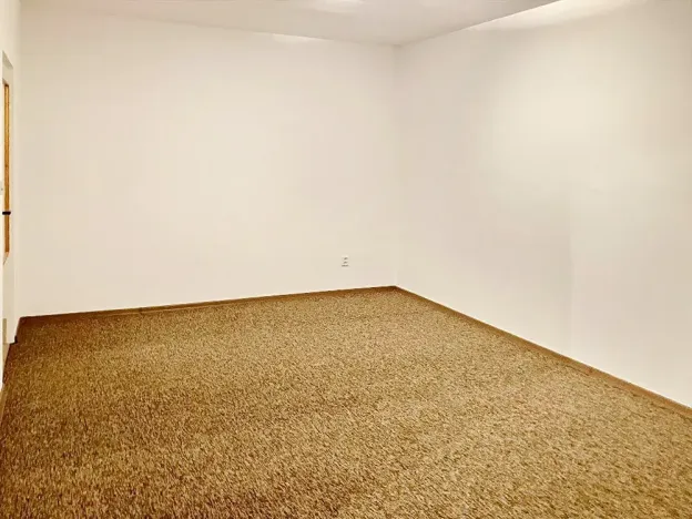 Pronájem bytu 1+1, Jindřichův Hradec, sídliště Vajgar, 43 m2