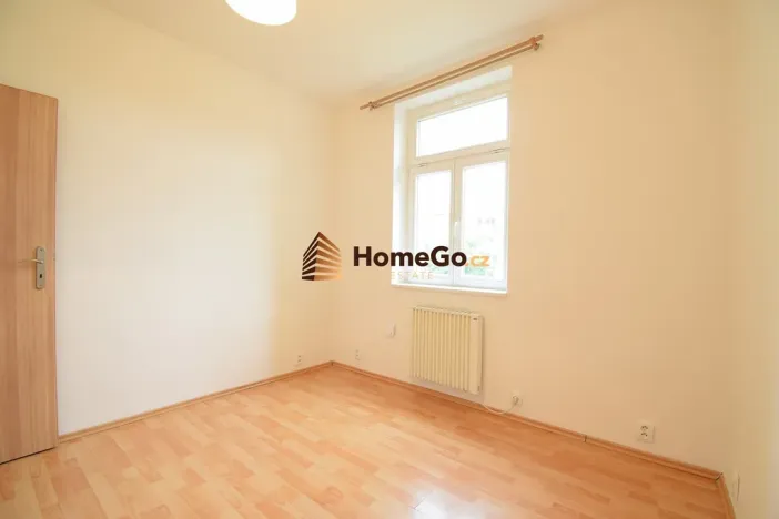 Pronájem bytu 2+kk, Praha - Vršovice, Sevastopolská, 45 m2