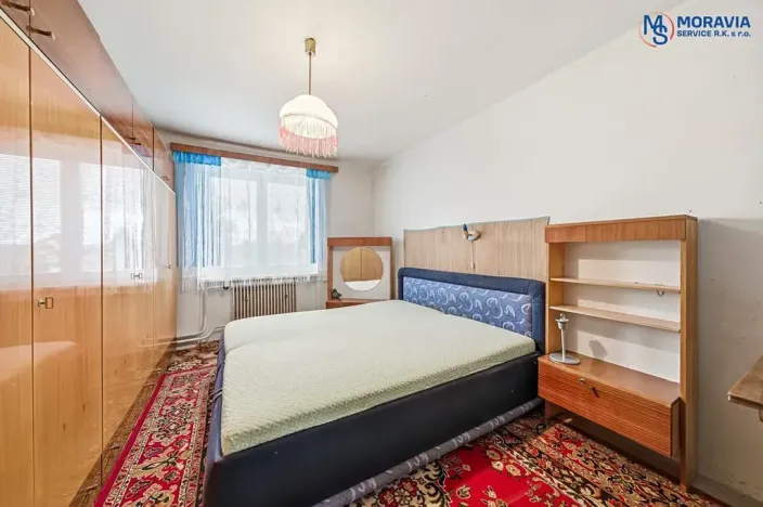 Prodej bytu 3+1, Maletín, 56 m2