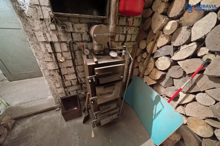 Prodej bytu 3+1, Maletín, 56 m2