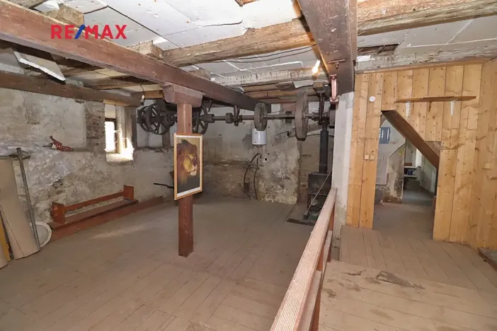 Prodej rodinného domu, Kostelec u Heřmanova Městce, 415 m2