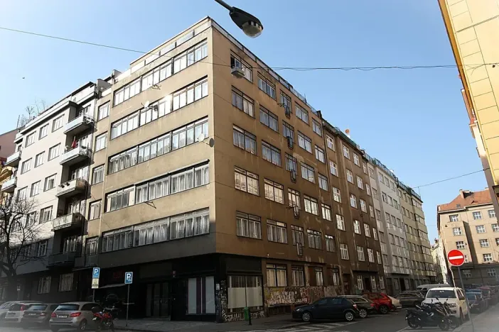Pronájem bytu 1+kk, Praha - Holešovice, Heřmanova, 26 m2