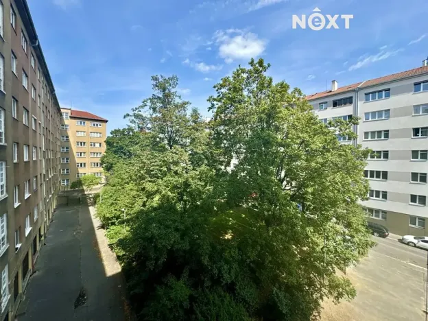 Prodej bytu 3+1, Praha - Vršovice, Vladivostocká, 72 m2