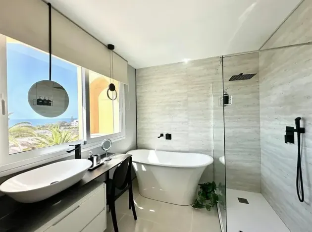 Prodej bytu 2+kk, Los Cristianos, Španělsko, 70 m2