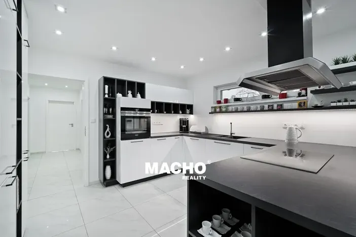 Prodej rodinného domu, Soběslav, Na Pilátě I, 220 m2